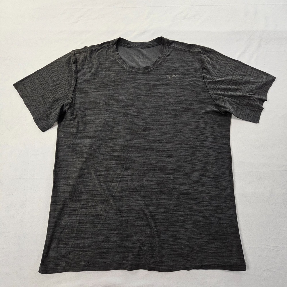 Nike Dri-Fit Gray Short Sleeve Performance T-Shirt Men's M